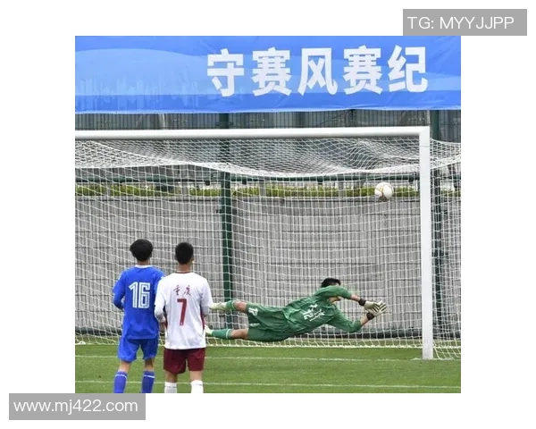 足球场历史最大比分球星纪录揭秘：他的传奇之路与巅峰表现